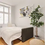 Prázdninový dům Dinbnb I 500m To Bryggen *