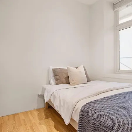 Dinbnb I 500m To Bryggen Feriehus